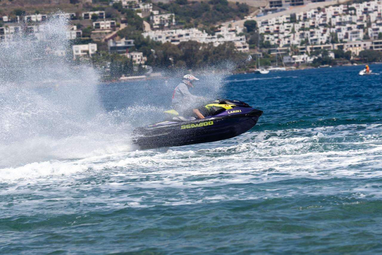 Bodrum’da Adrenalin Zirvesi: Sujeti–Motosurf Şampiyonası Başlıyor 3